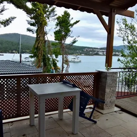 Hotel Kaptanhan 3*